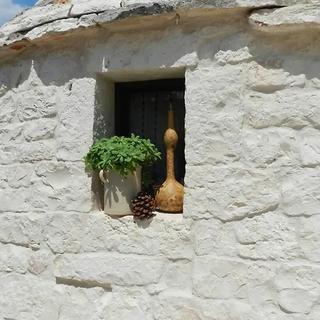 I Trulli Del Nonno Michele Country house *