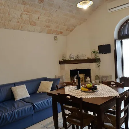 I Trulli Del Nonno Michele Casa rural *